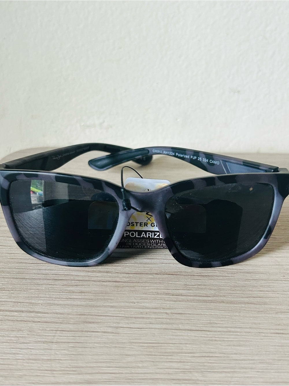 Foster Grant Polarized Camouflage Black & Gray Sunglasses